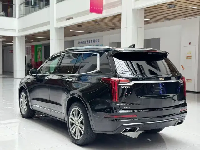 Cadillac XT6 — Фото автомобиля 7