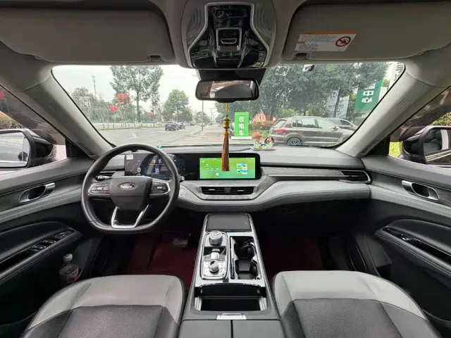 Ford Lingrui — Фото автомобиля 13