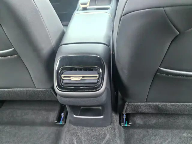Changan Eado — Фото автомобиля 11