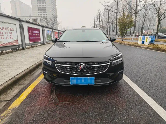 Buick Regal — Фото автомобиля 2