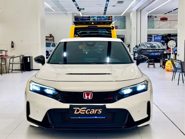 Honda Civic — Фото автомобиля 2