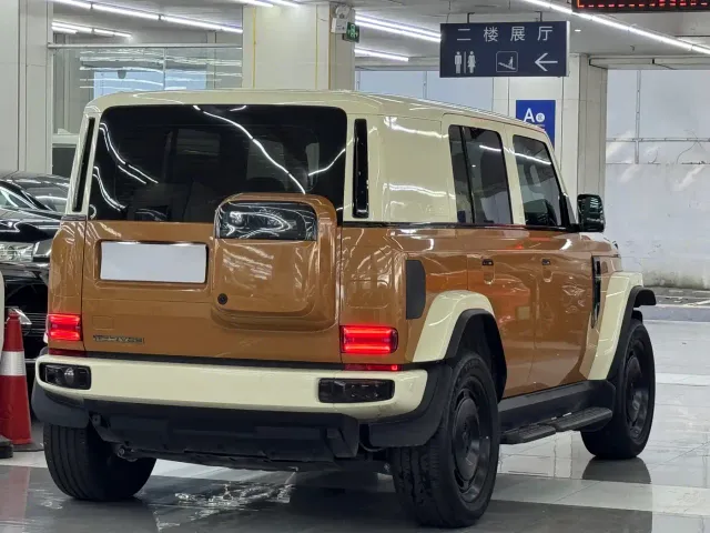 iCAR V23 — Фото автомобиля 12