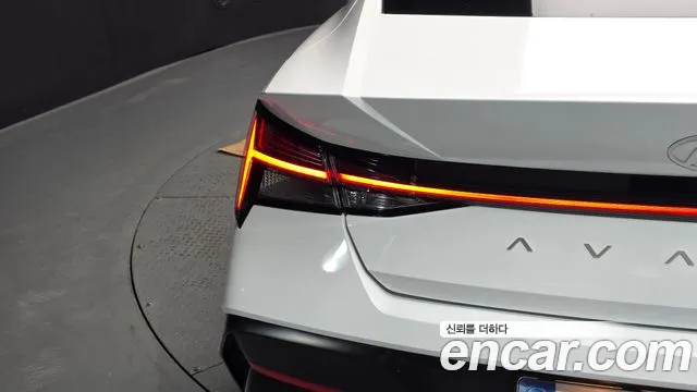 Hyundai Avante — Фото автомобиля 8