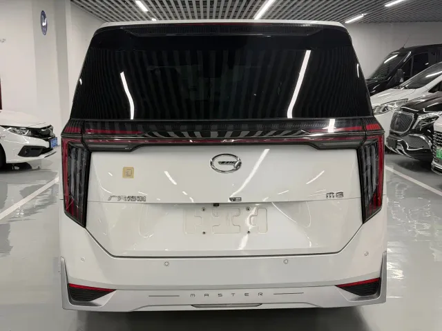 GAC Trumpchi M8 — Фото автомобиля 6