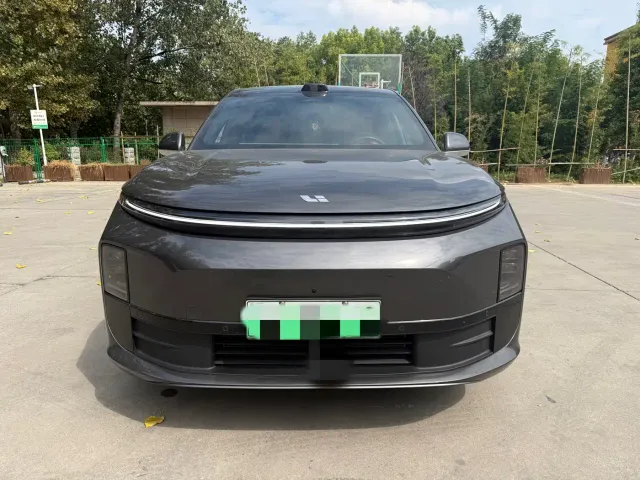 Li Auto L6 — Фото автомобиля 2