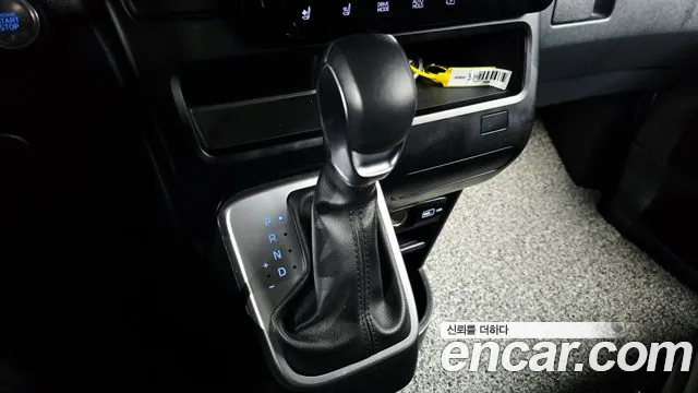 Hyundai Staria — Фото автомобиля 12