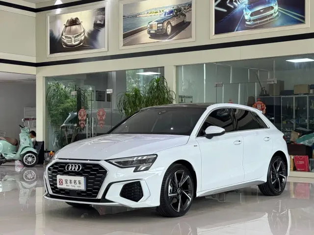 Фотография автомобиля — Audi A3