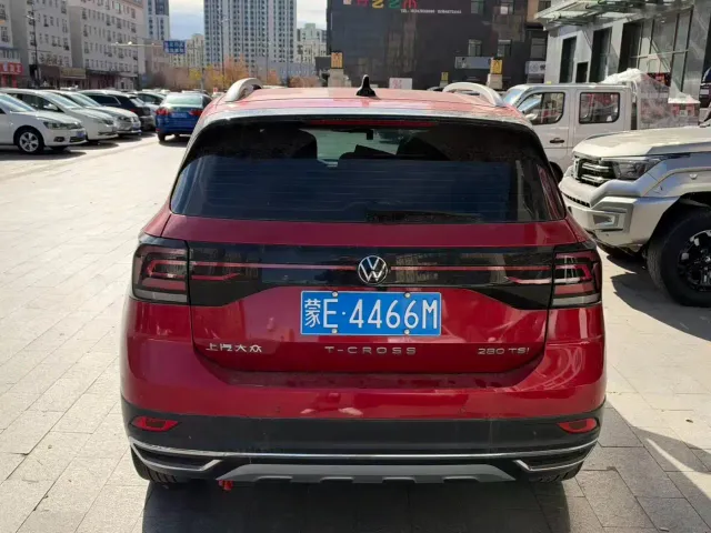 Volkswagen T-Cross — Фото автомобиля 13