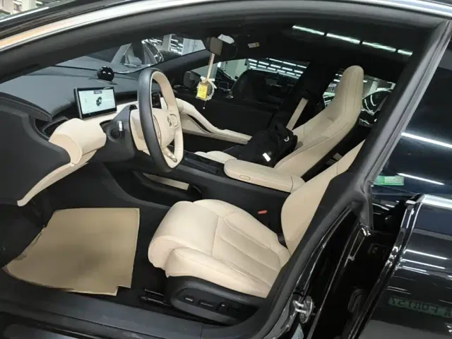 Nio ET5 Touring — Фото автомобиля 14