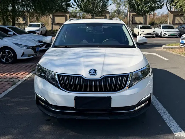 Škoda Kamiq 2022 1.5L Automatic Comfort Edition — Фото автомобиля 3