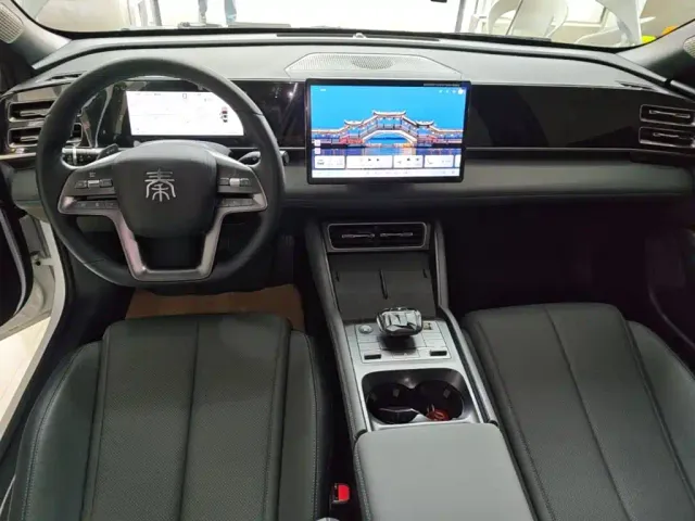 BYD Qin L — Фото автомобиля 9