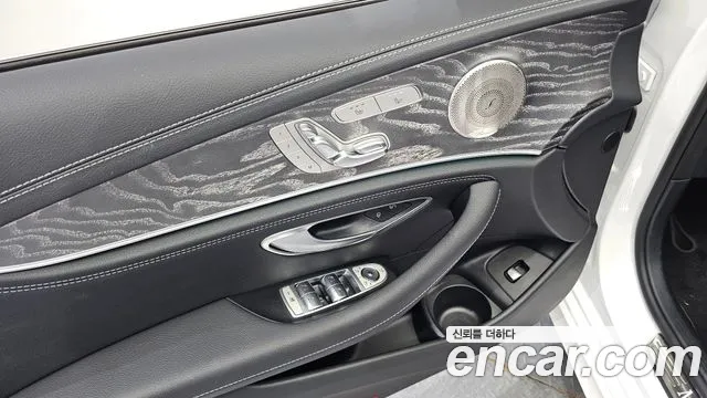 Mercedes-Benz E-Class W213 — Фото автомобиля 19