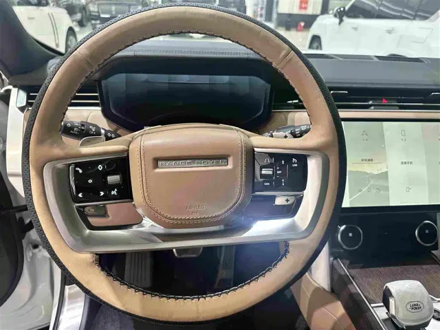 Land Rover Range Rover — Фото автомобиля 8