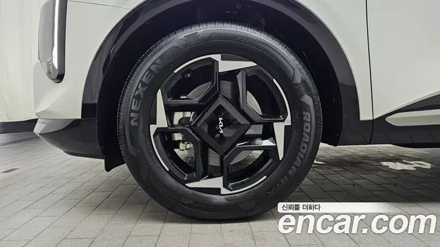 Kia Sportage Новый Sportage 5 поколение Бензин 1.6 турбо 2WD — Фото автомобиля 5