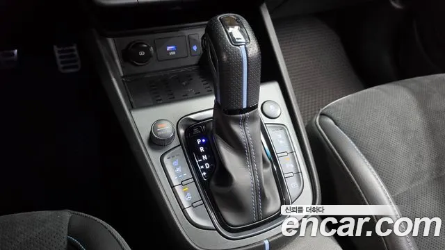 Hyundai Kona Новый Kona Бензин 2.0 2WD — Фото автомобиля 7