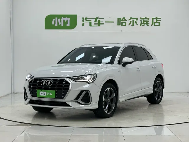 Фотография автомобиля — Audi Q3