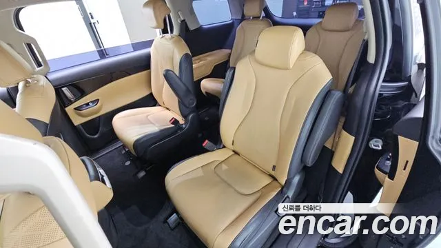 Kia Canival Carnival 4 поколение Дизель 9 мест Prestige — Фото автомобиля 12