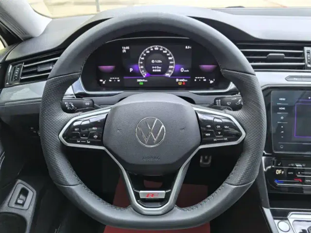Volkswagen Magotan — Фото автомобиля 10