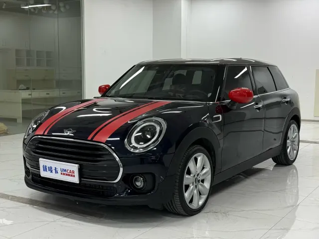 Фотография автомобиля — MINI Clubman