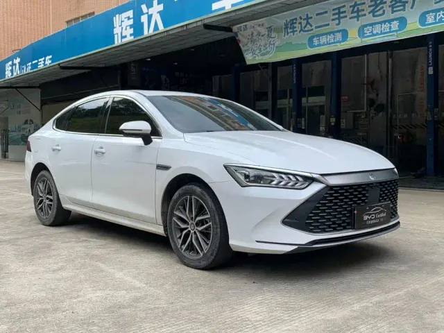 BYD Qin PLUS — Фото автомобиля 3
