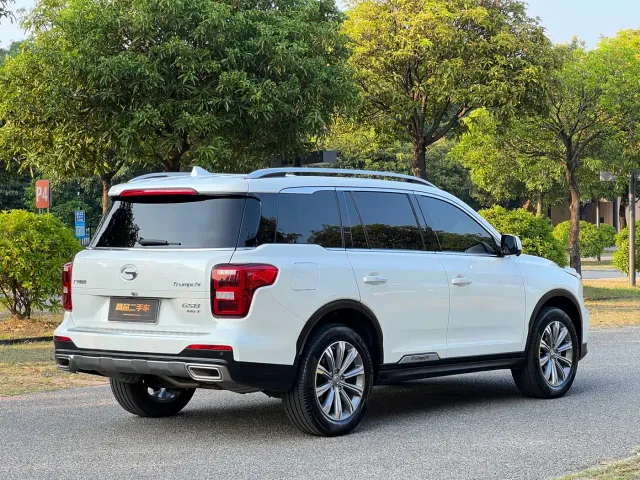 GAC Trumpchi GS8 — Фото автомобиля 5