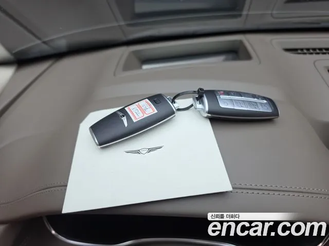 Genesis GV80 — Фото автомобиля 26
