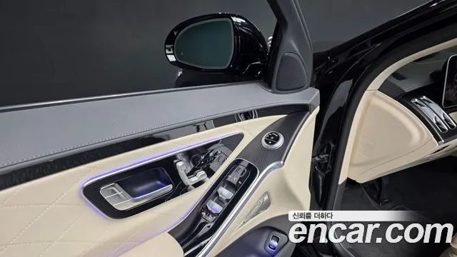 Mercedes-Benz S-Class — Фото автомобиля 27