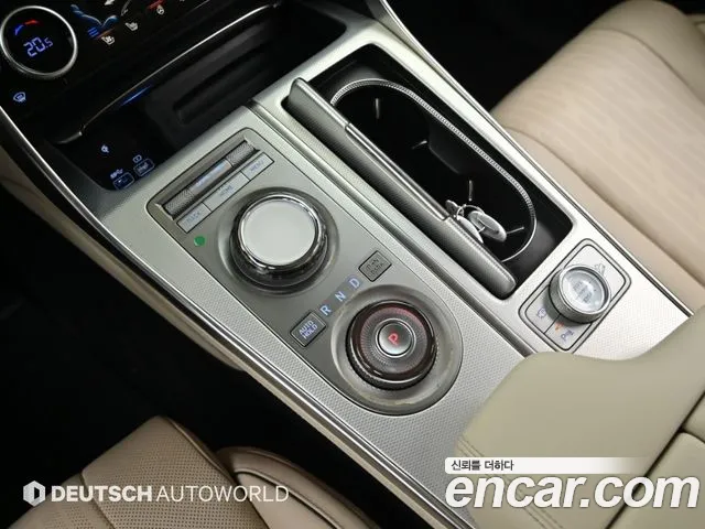 Genesis GV80 — Фото автомобиля 13