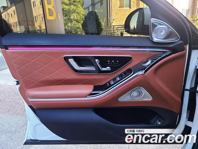 Mercedes-Benz S-Class W223 — Фото автомобиля 12