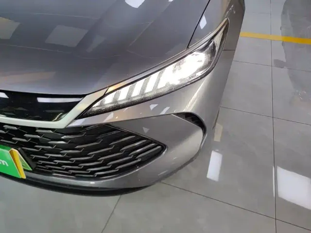 BYD Qin PLUS — Фото автомобиля 23