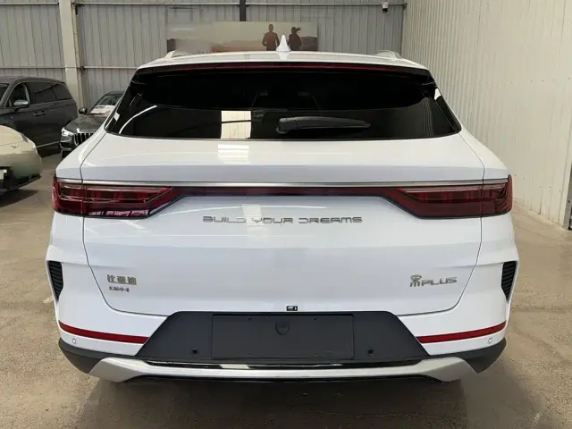 BYD Song PLUS — Фото автомобиля 16