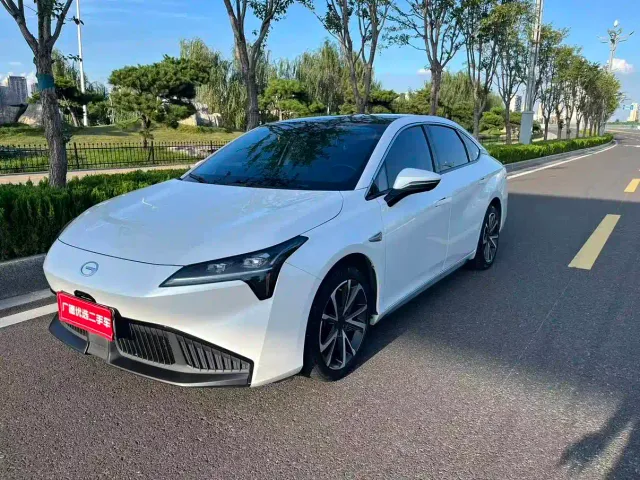 GAC Aion S Plus — Фото автомобиля 2