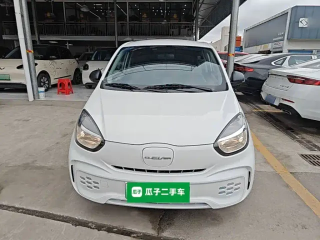 Roewe Clever — Фото автомобиля 2