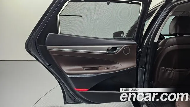 Hyundai Grandeur New — Фото автомобиля 14