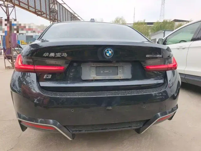 BMW i3 — Фото автомобиля 5