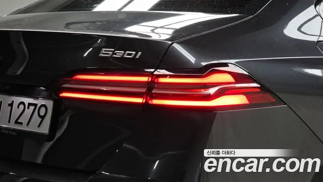BMW 5-Series 5 серия (G60) 530i xDrive M Sport — Фото автомобиля 23