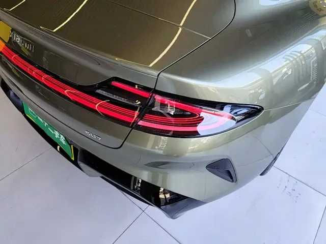 Xiaomi SU7 — Фото автомобиля 7