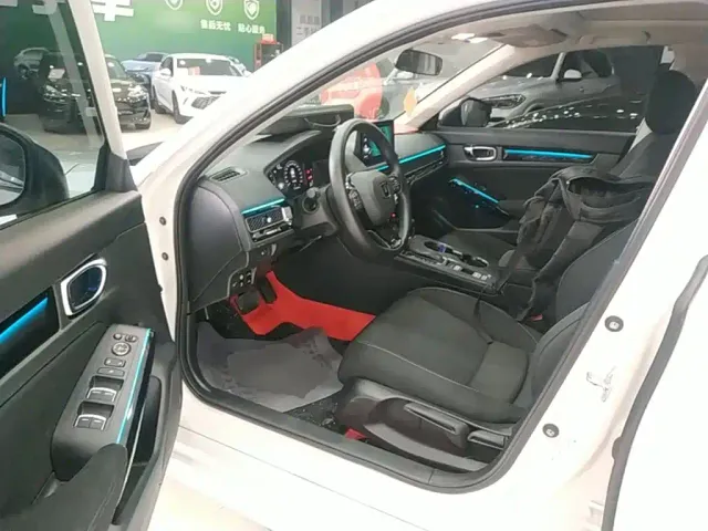 Honda Civic — Фото автомобиля 15