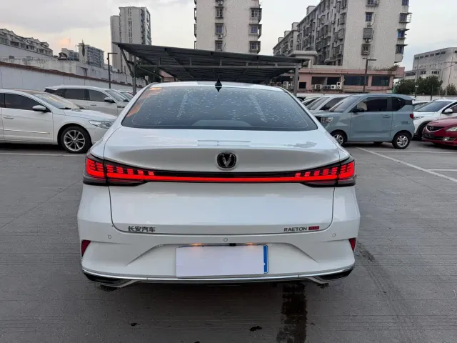 Changan Raeton Plus — Фото автомобиля 10
