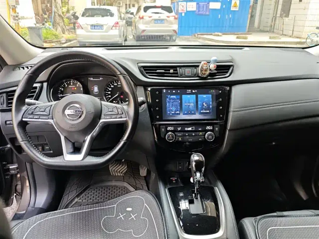 Nissan X-Trail — Фото автомобиля 6