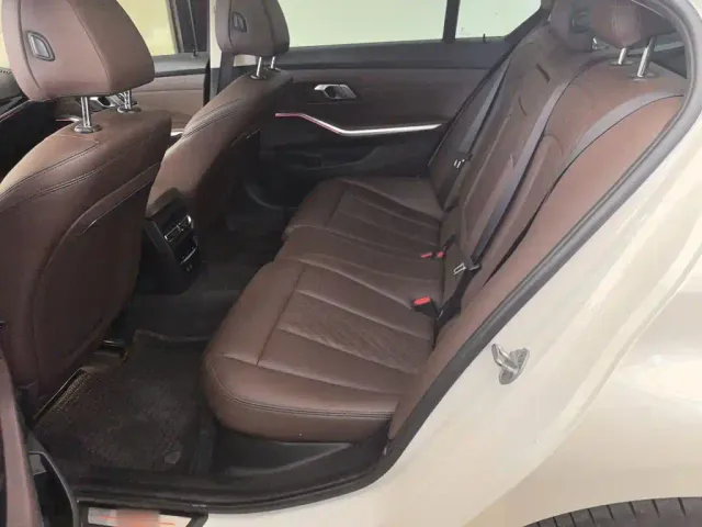 BMW i3 — Фото автомобиля 8