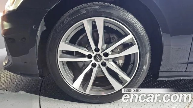 Audi A6 45 TFSI Premium — Фото автомобиля 4