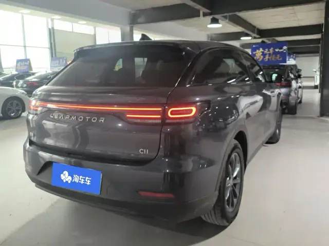 Leapmotor C11 — Фото автомобиля 3