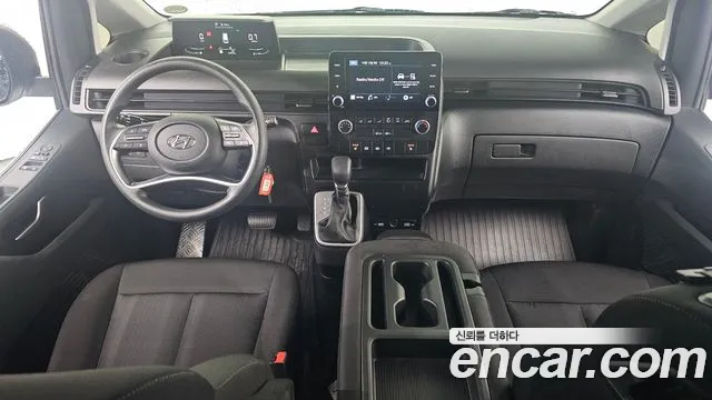Hyundai Staria — Фото автомобиля 10