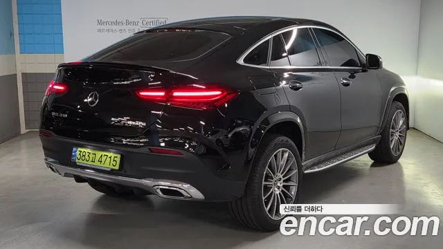 Mercedes-Benz GLE-Class — Фото автомобиля 2