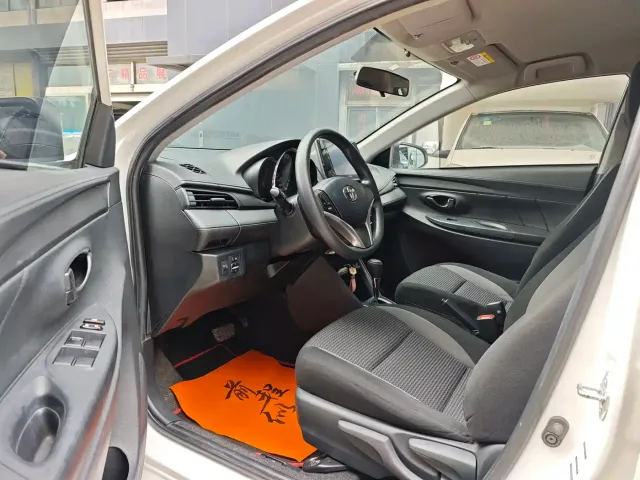 Toyota Vios 2022 1.5L 20th Anniversary Edition — Фото автомобиля 7