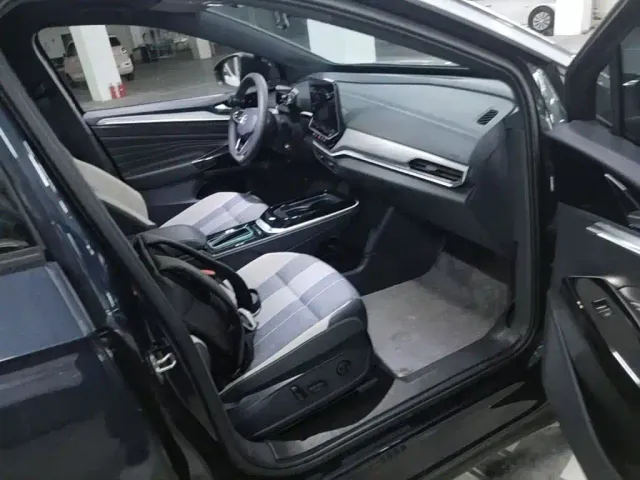 Volkswagen ID.4 Crozz — Фото автомобиля 24