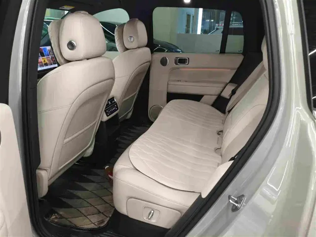 Li Auto Li Auto L6 2024 Pro — Фото автомобиля 6