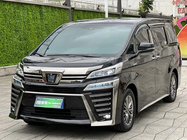Фотография автомобиля — Toyota Vellfire
