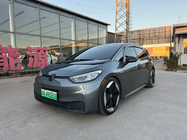 Фотография автомобиля — Volkswagen ID.3
